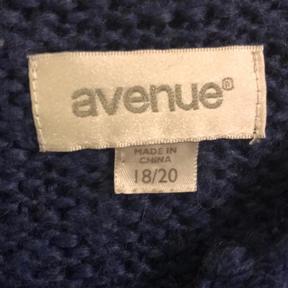 Cardigan - Picture 2 of 5